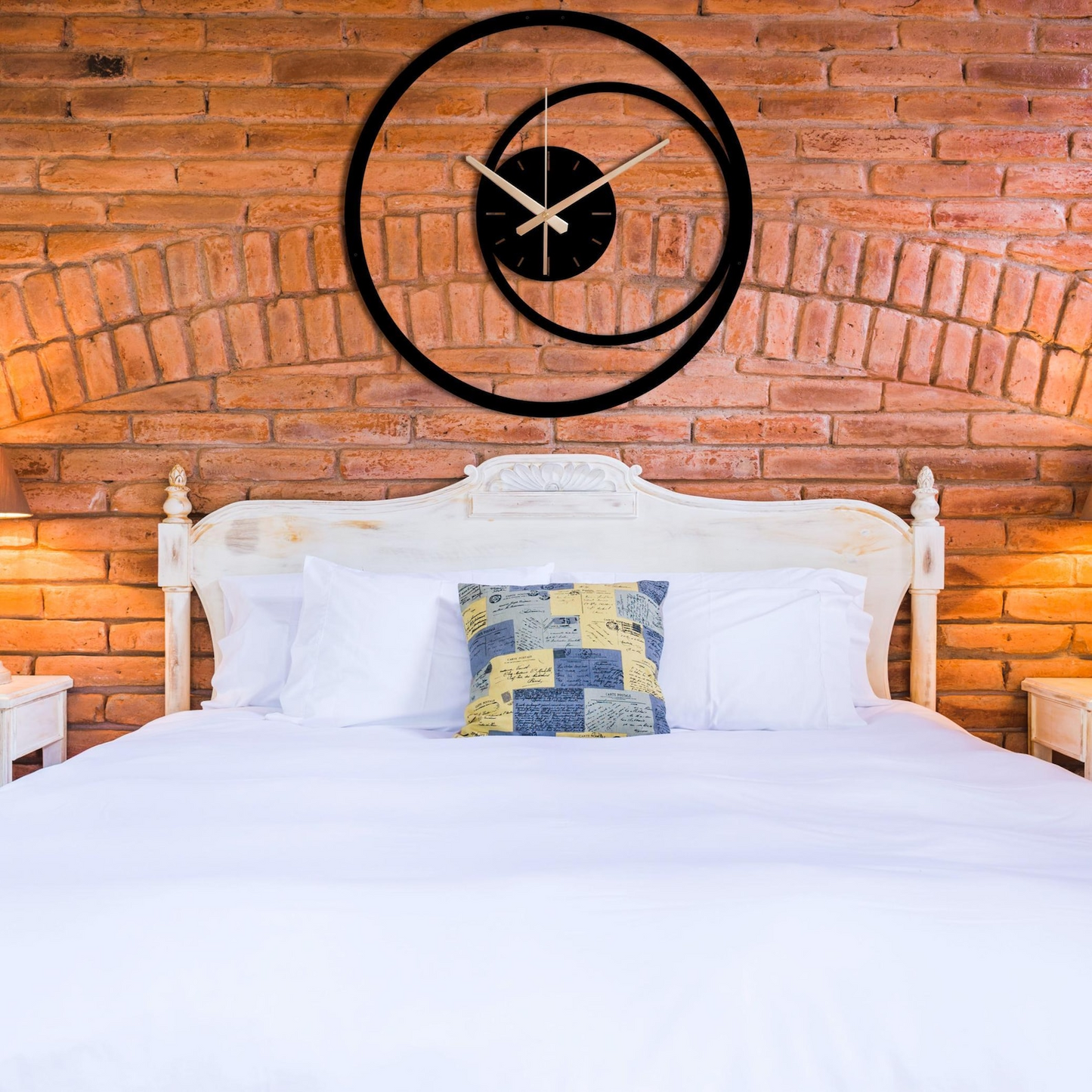 Ortario Modern Spiral Metal Wall Clock